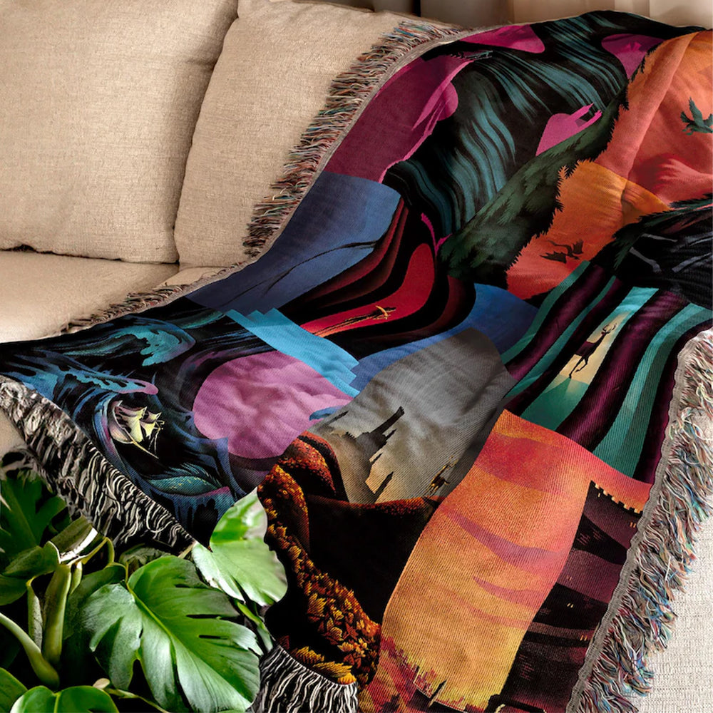 Throne of Glass Woven Blanket - SJM Bookish Gift